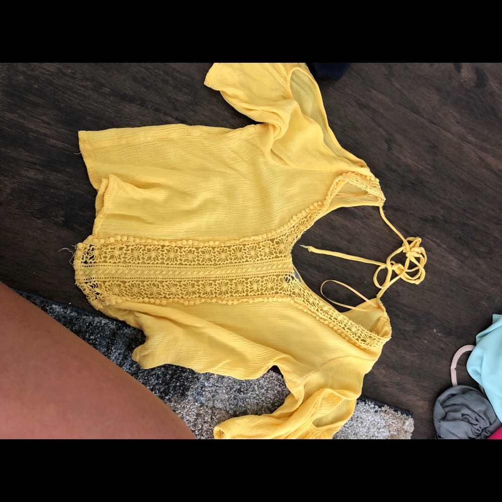 Crop top off shoulder fit